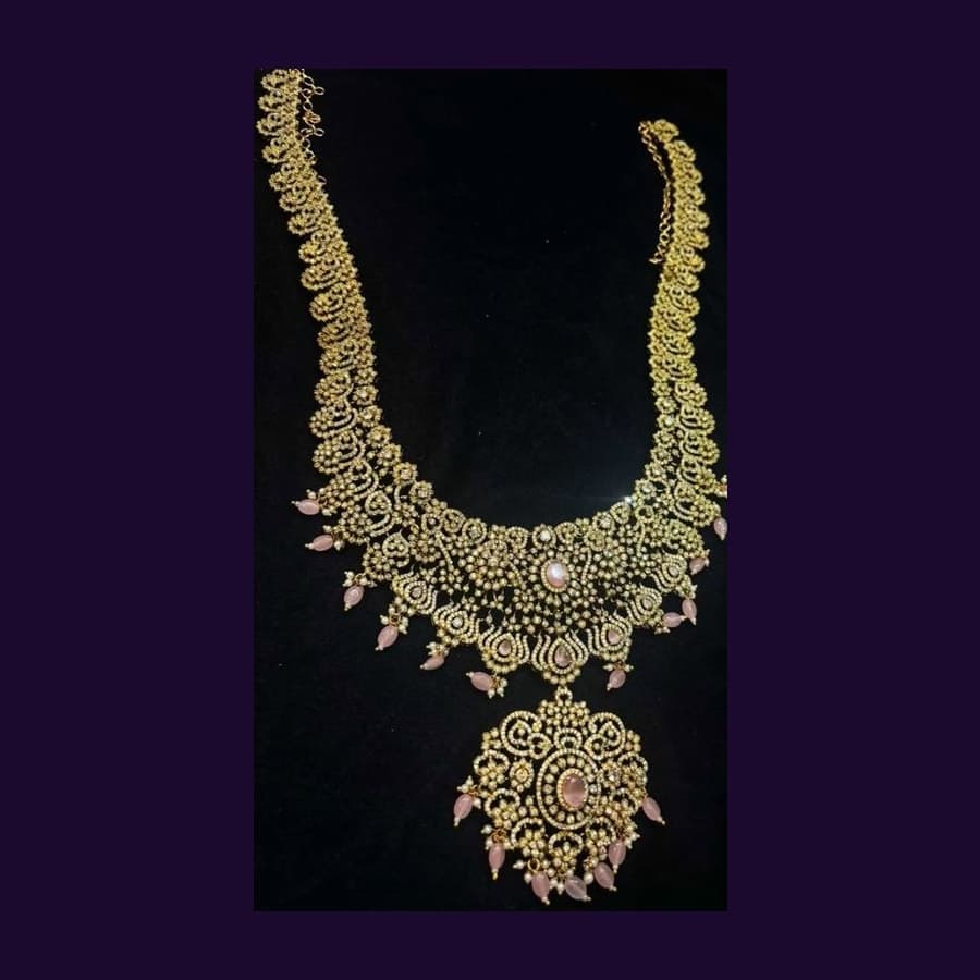 Emerald Drop Pearl Necklace