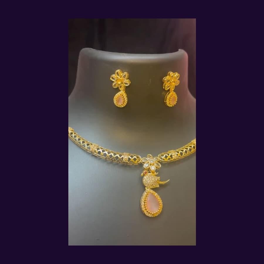 Pink Teardrop Collar Necklace Set